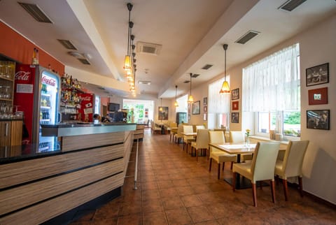 Interiér hotelové restaurace