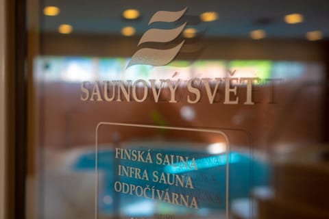 Vstup do saunového světa – finská sauna, infra sauna a odpočívárna